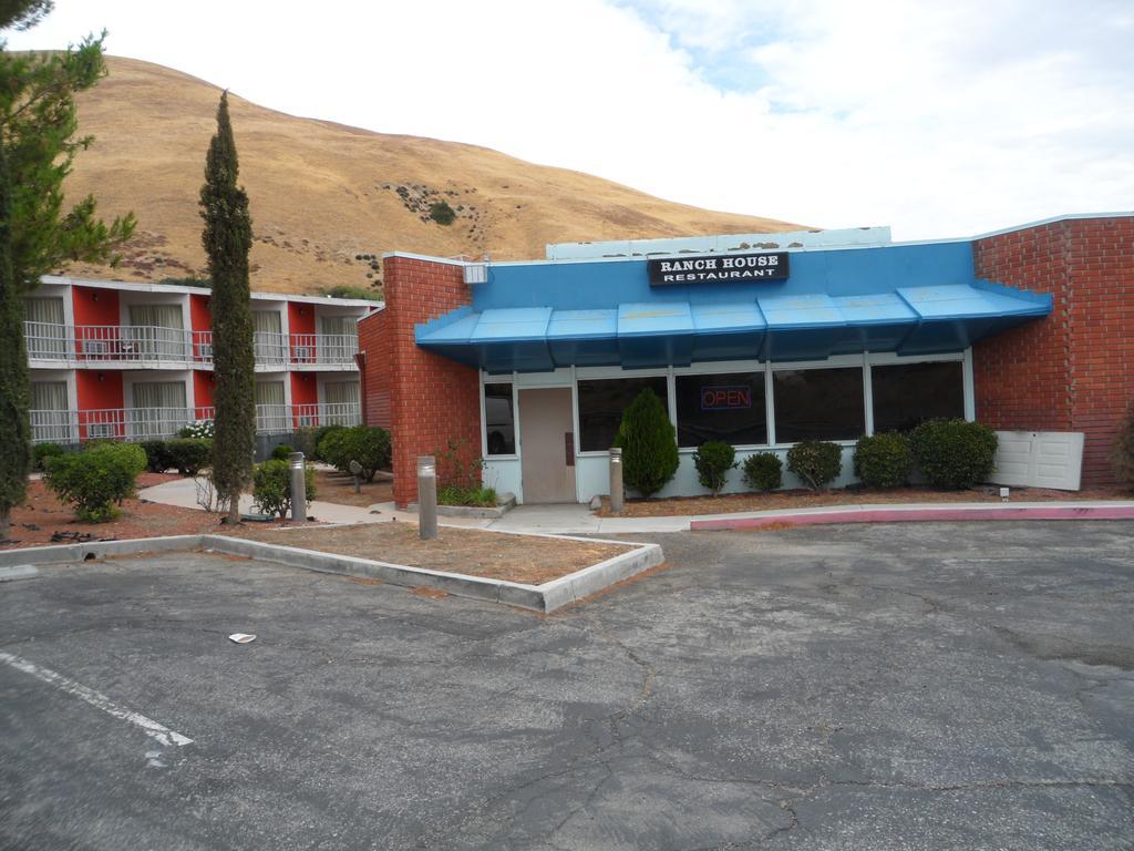 Econo Lodge Gorman Экстерьер фото