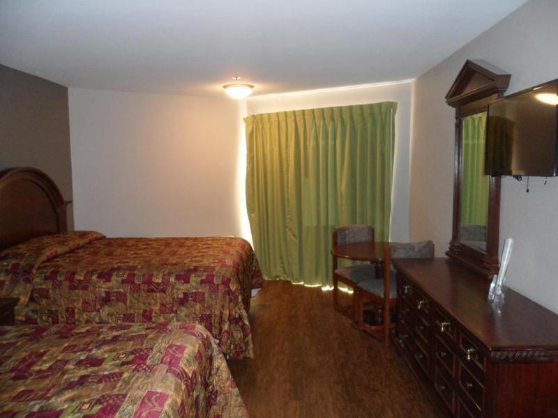 Econo Lodge Gorman Экстерьер фото